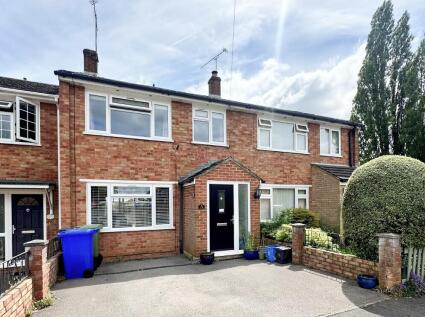 Alfonso close, Aldershot, GU12