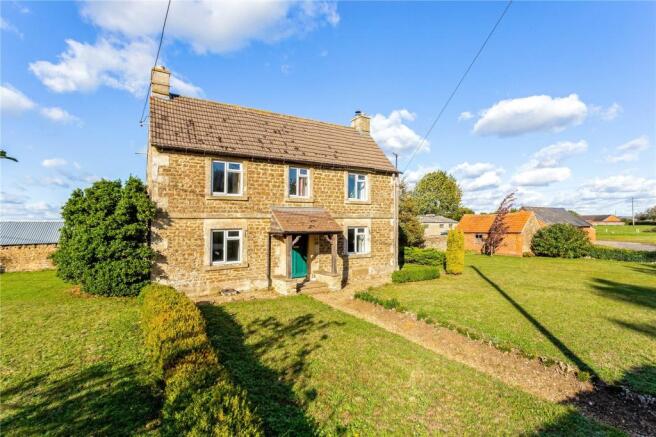 3 Bedroom House For Sale In Sandridge Lane Bromham Chippenham Sn15