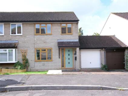 Three Bed Extended House - Easton, Wells