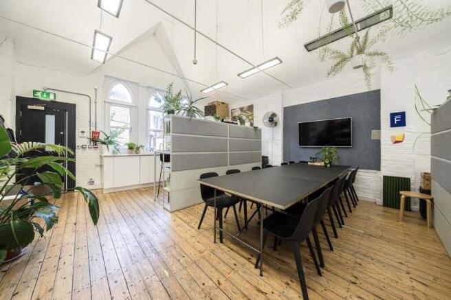 60A Weston Street meeting area  kitchen.jpg