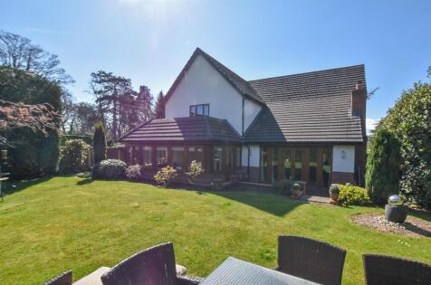 Dibbinsdale Road, Bromborough