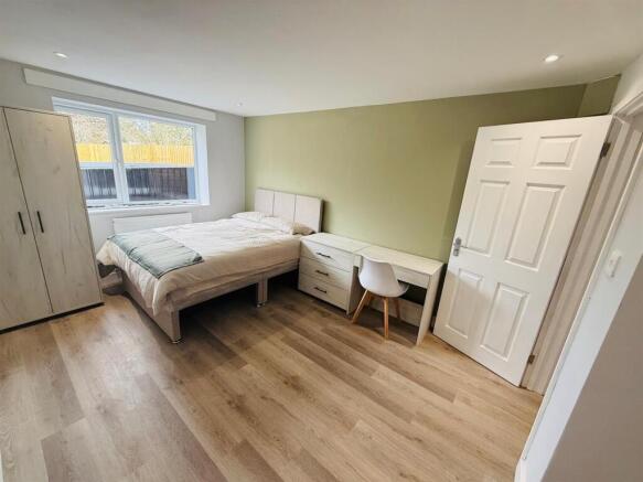 Room 1 Buckingham Road.jpg