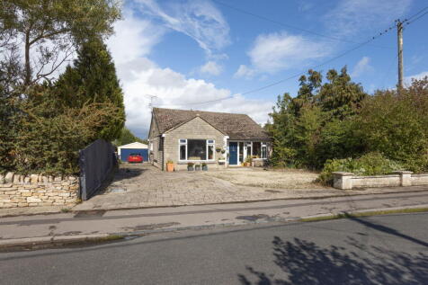 Brockleaze, Neston, Corsham, Wiltshire, SN13