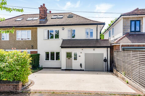 Kingshill Avenue, St. Albans, Hertfordshire, AL4