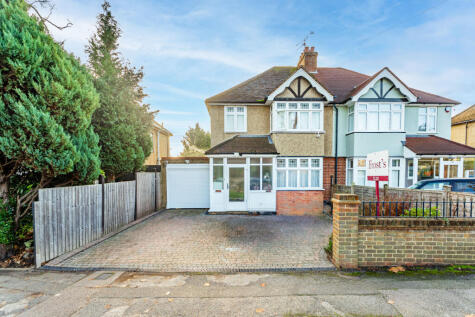 Green Lane, St. Albans, Hertfordshire, AL3