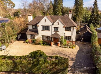 Yew Lane, East Grinstead, RH19