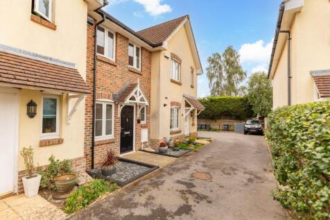 Smeeds Close, East Grinstead, RH19