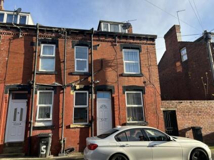 Edgware Street, Harehills, LS8