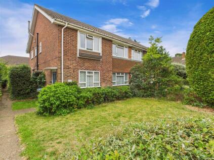 Brunswick Close, Walton-On-Thames