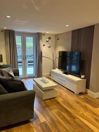 4 Bond House living room.jpg