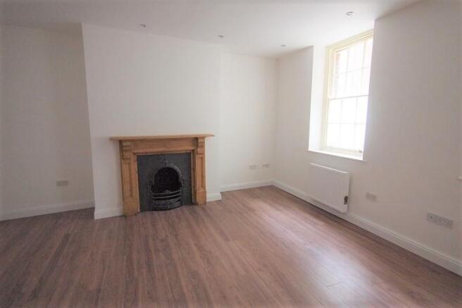 F1 20 Berk Lounge 6.JPG