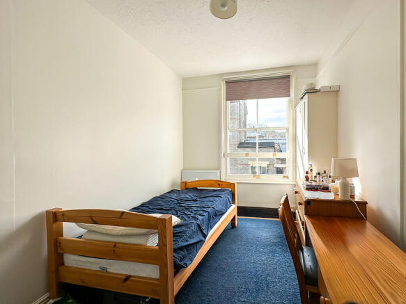 Room 5 (1)