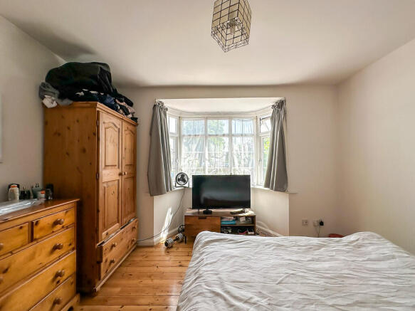 Bedroom 1 (1)