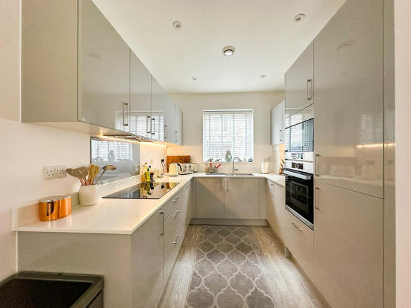 Kitchen (2)