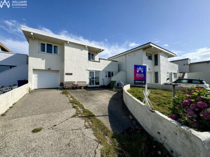 Ravenspoint (Estate), Trearddur Bay, LL65