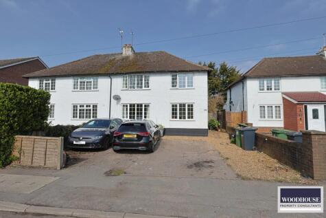 Andrews Lane, Cheshunt, EN7