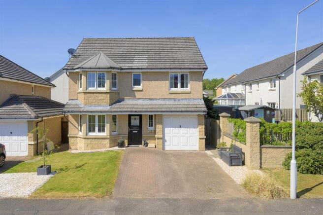 12 Tirran Drive 001.jpg