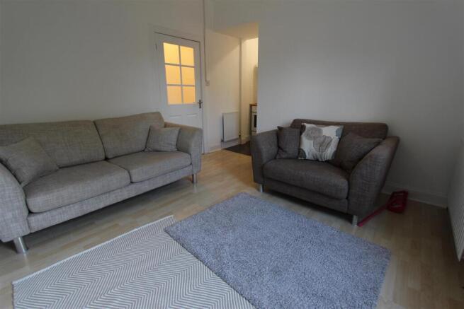2. Lounge.JPG