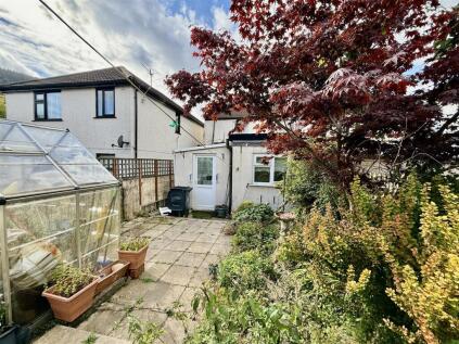 Aman Court, Cwmaman, Aberdare