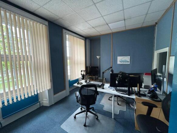Radio office 1.JPG