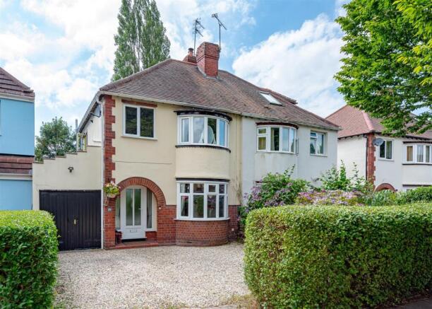 109 Pinfold Lane-Front 1.jpg