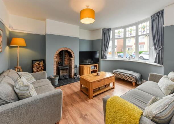 36 Pennhouse Avenue-Living Room.jpg