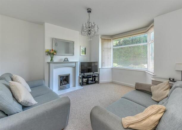 4 Regent Road-Living Room.jpg