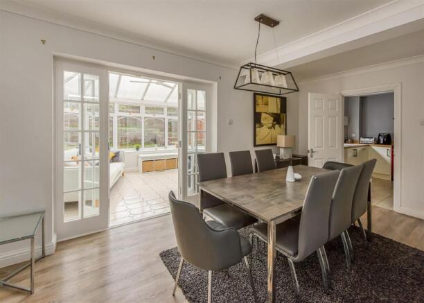 2 Heath House Drive-dining2.jpg