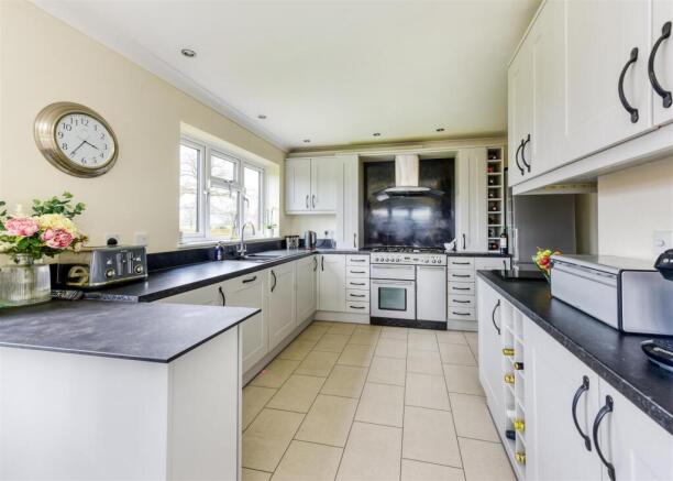 103 Six Ashes Road-kitchen5.jpg