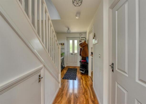 27 Gittins Park-Hall.jpg