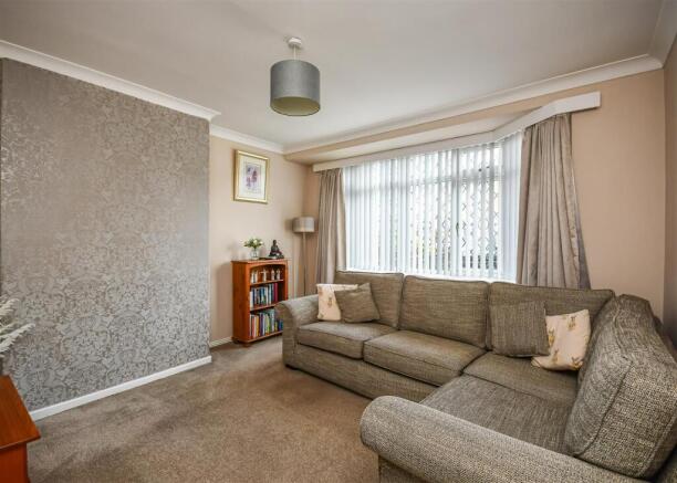 44 Sandringham Road-Living Room.jpg