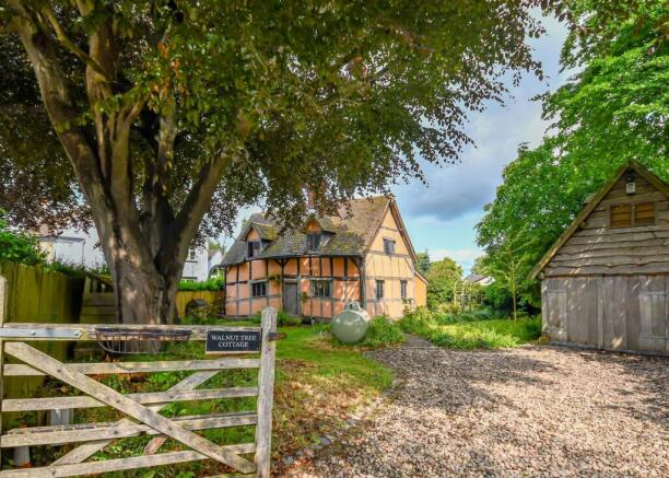 Walnut Tree Cottage-Front.jpg