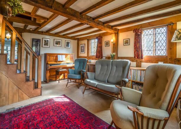 Walnut tree Cottage-Living Room (2).jpg