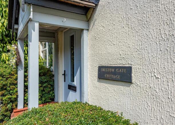 Smestow Gate Cottage-External (2).jpg