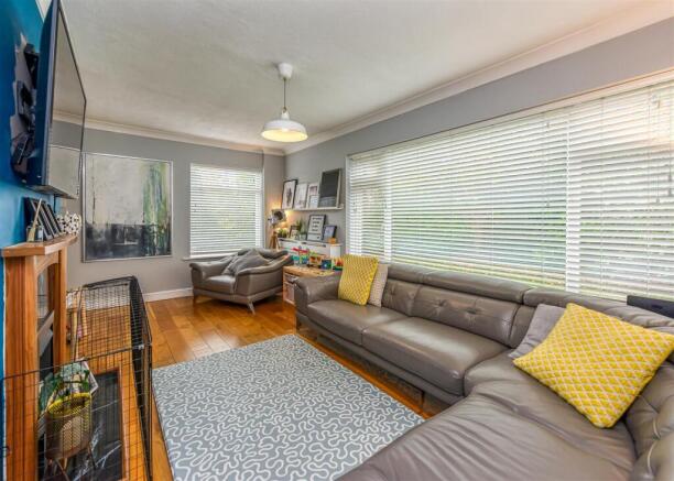 12 Strathmore Crescent-Living Room (2).jpg