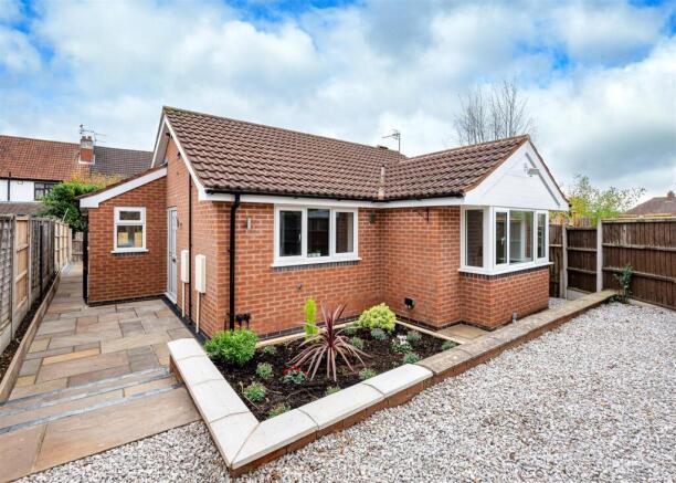 22a Dawley Road-15.jpg