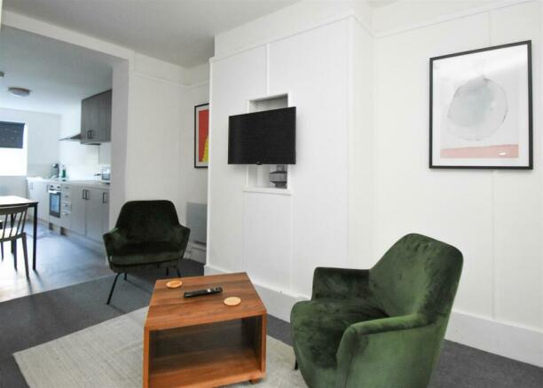 Flat 2, 226 Penn Road - Living Area (2).jpg