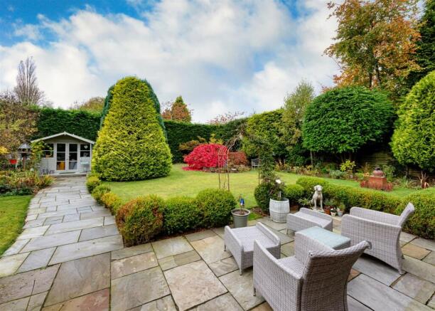 58 Woodthorne Road South-garden1.jpg