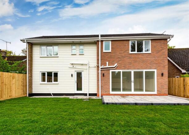 3 Yew Tree Lane-APR25-rear1.jpg