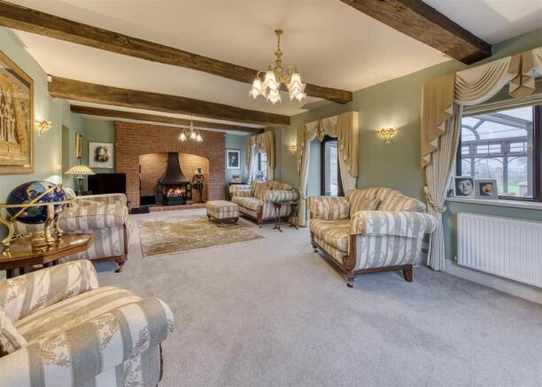 Hammerton House-drawing room1.jpg