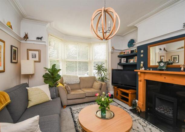 53 Finchfield Road-02.jpg