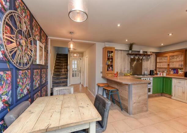 13 The Square-kitchen1.jpg