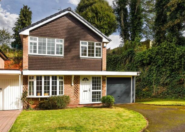 39 Alpine Way - Front.jpg