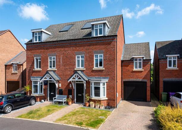 59 Henry Fowler Drive-4.jpg