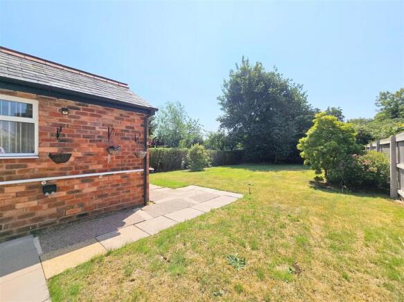 171 Coalway Road 3