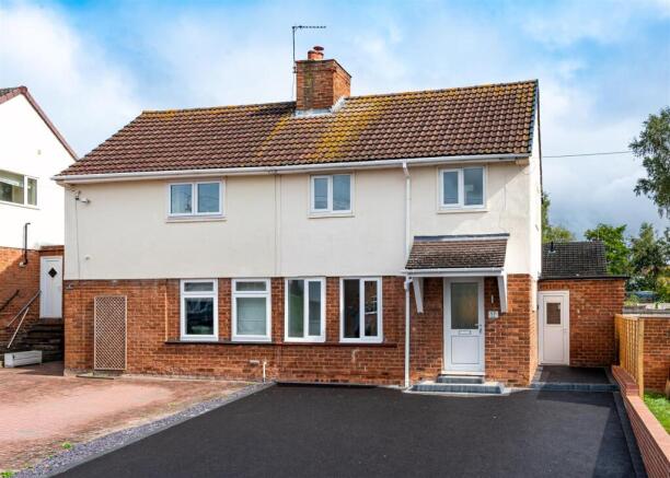 17 Oak Road-external-1.jpg