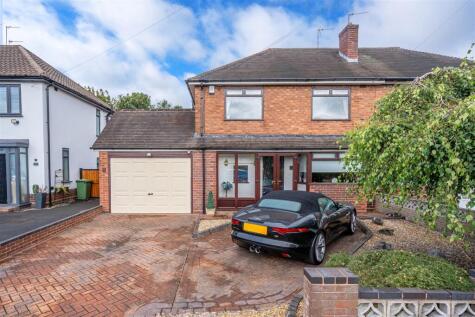 54 Derwent Road, Palmers Cross, Wolverhampton, WV6 9ES
