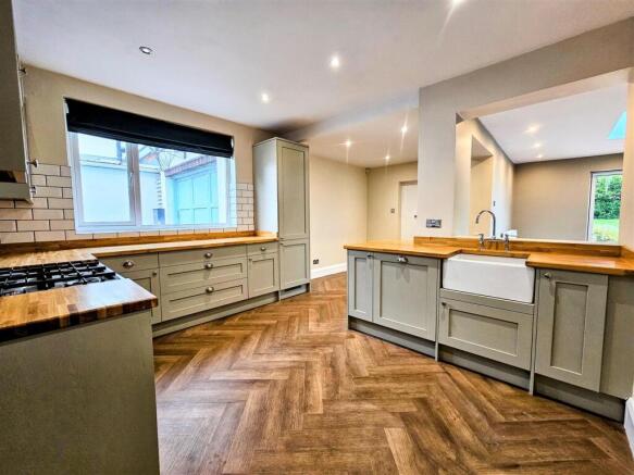 22 Lansdowne Avenue 3