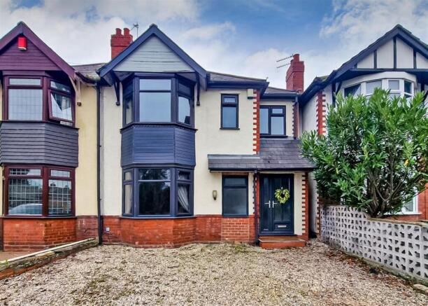 7 Duck Lane-front.jpg