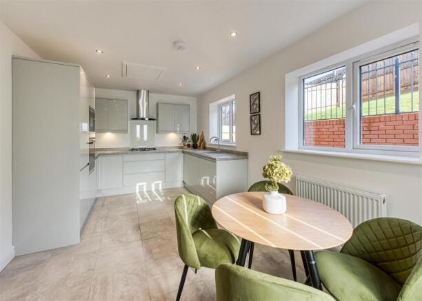 Plot 2, Auckland Road-Kitchen & Breakfast Area D.j